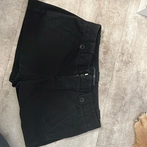Woman’s short shorts